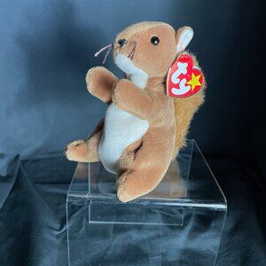 RARE TY ORIGINAL BEANIE BABY NUTS THE SQUIRREL 1996 RETIRED W/ORIGINAL TAG